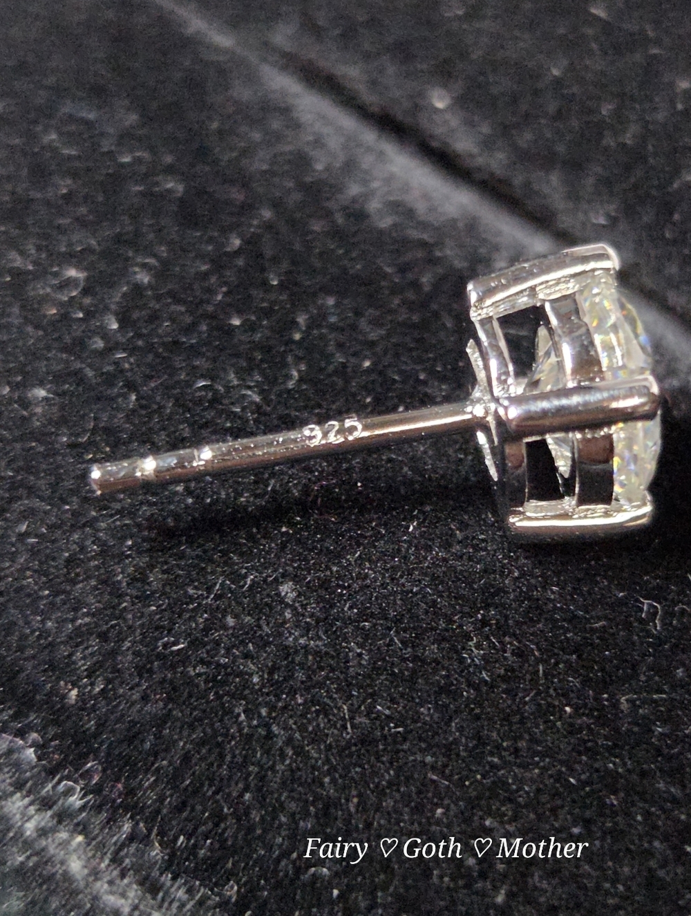 New Kay Jewelers 2ct Moissanite Diamond Stud Earrings - Picture 7 of 15